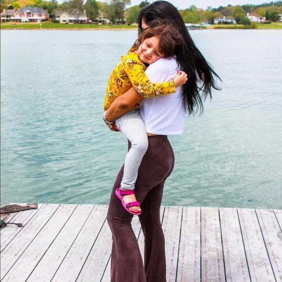 Meet your Posher, Ruby - Picture 3 of 7